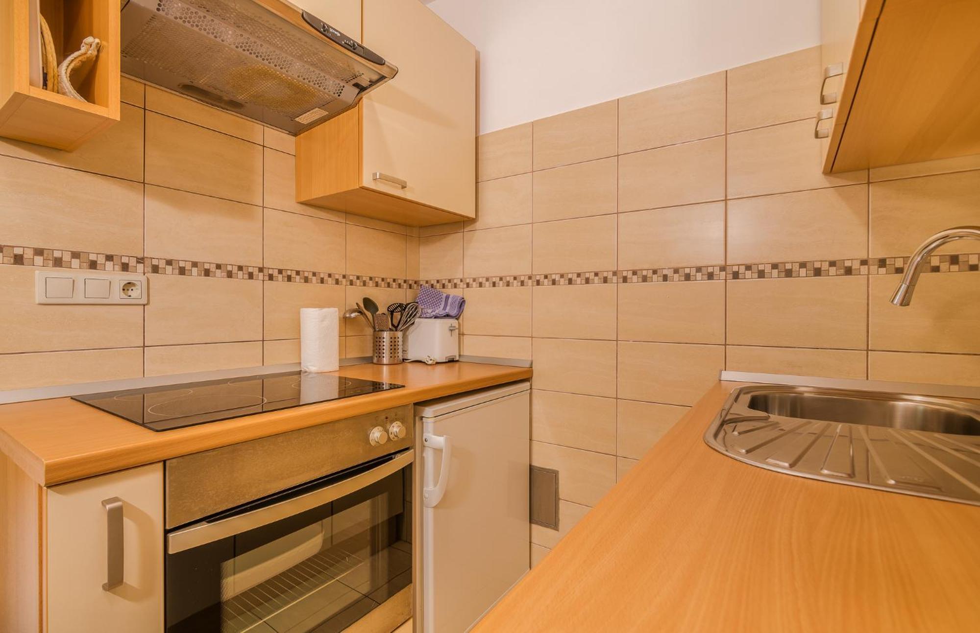 Apartments Celeste Klimno Zewnętrze zdjęcie